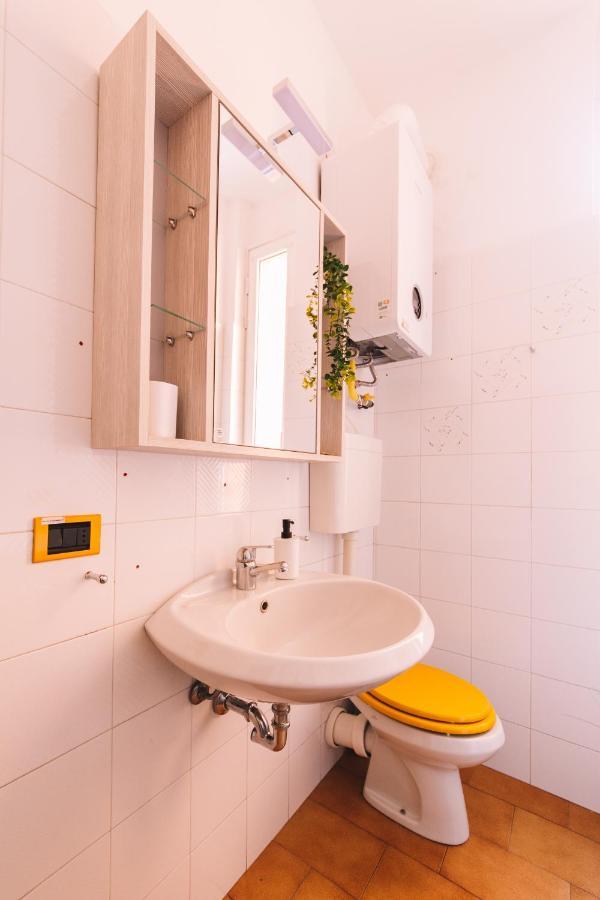 San Siro-Duomo Wi-Fi & Netflix Apartment Милано Екстериор снимка